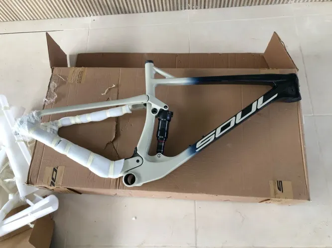 Bicicleta Soul Volcano Quadro Carbono