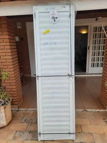 Porta Palheta em Alumínio Branco com Ventilação