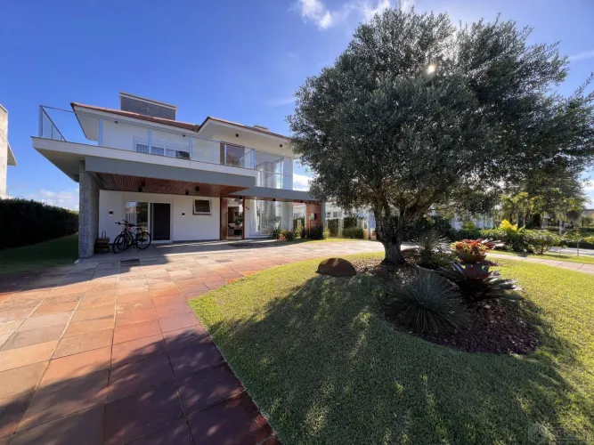 Golf & Lago: Exclusividade em 950 m² REF: 6084