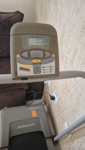 Vendo esteira Athletic Speedy 110v 
