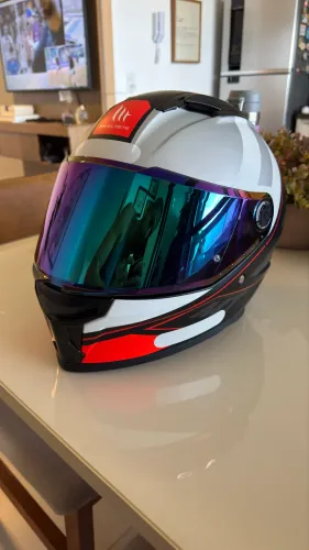 Capacete MT Helmets Stinger 2 M 56 a 58 com duas viseiras e fone de ouvido