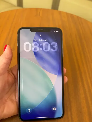 iPhone 11 Pro Max 256GB Dourado
