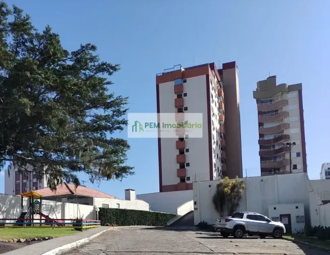 Imóvel para aluguel tem 90 metros quadrados com 3 quartos em Centro - Tubarão - SC