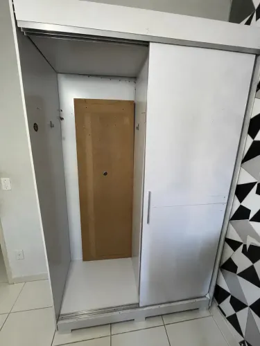 guarda roupa solteiro