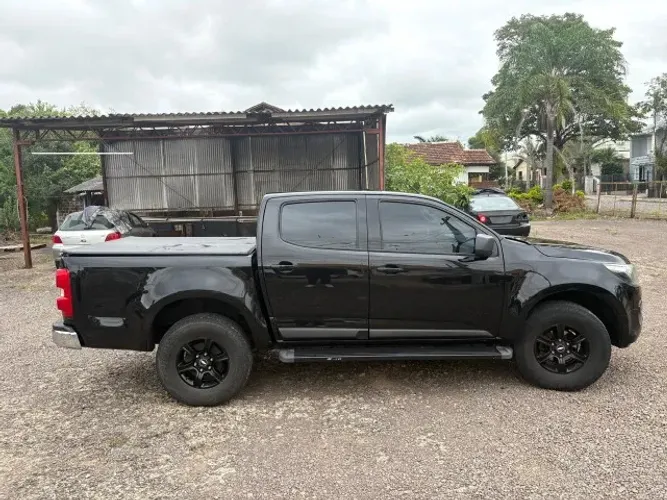 Chevrolet S10 Pick-up Advantage 2.5 Flex 4X2 CD 2017
