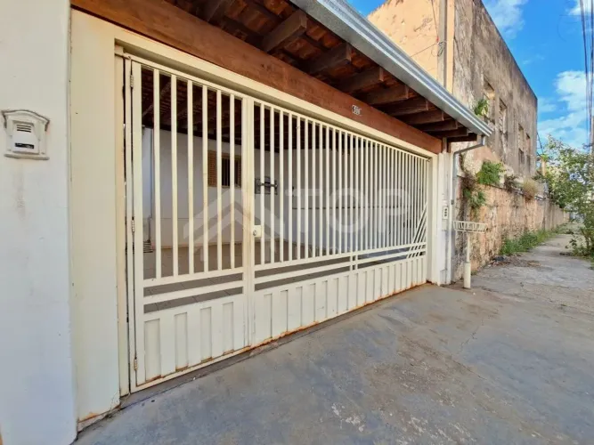 Casa Padrão para Alugar em Cidade Jardim, São Carlos