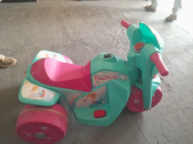 Vendo moto infantil 