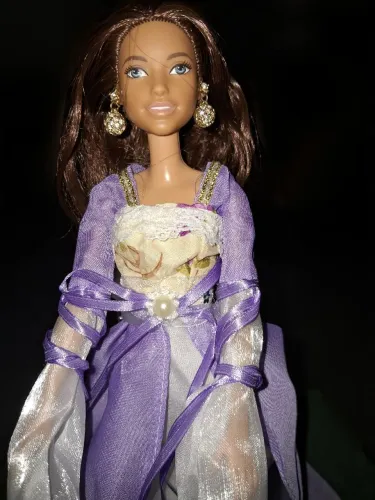 Barbie princesa lilás 