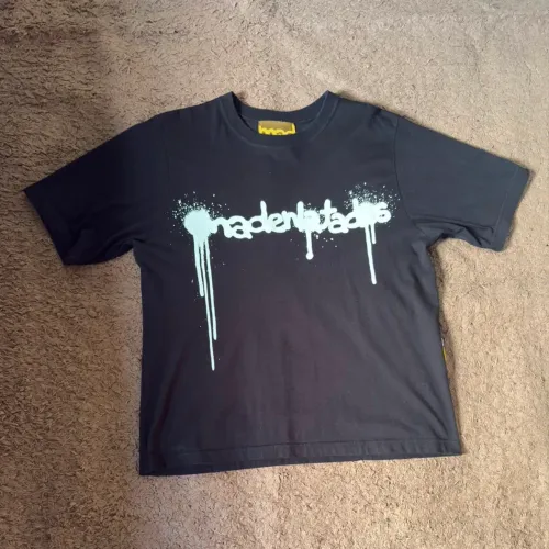 Camiseta mad enlatados