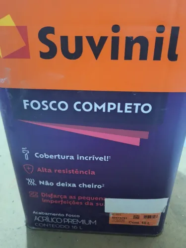 Lata tinta suvinil para Casa