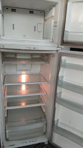 Geladeira Brastemp frosfre 390 litros