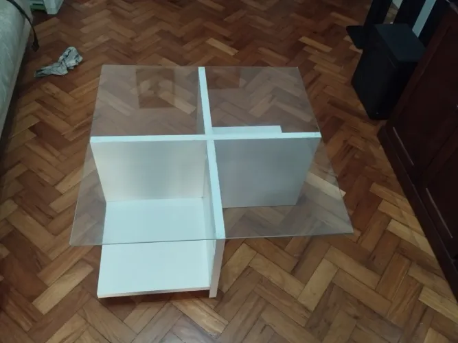 Mesa de centro moderna 