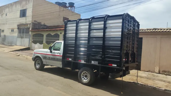 Ford F-1000 S. S. Diesel / S.s. Diesel Turbo 1994