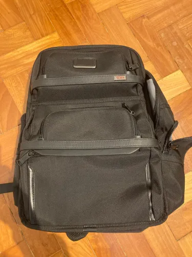 Mochila TUMI original nova