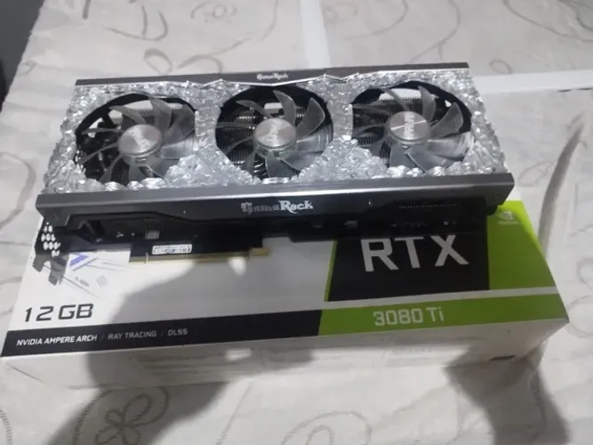 VENDO/ TROCO RTX 3080 TI GAMESROCK OC 12GB