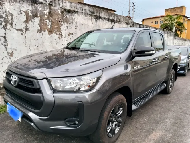 Toyota Hilux CD SR 4X4 2.8 TDI Diesel Aut. 2024