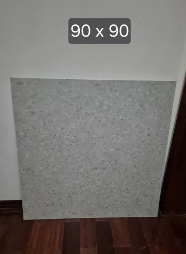 Piso porcelanato 90x90
