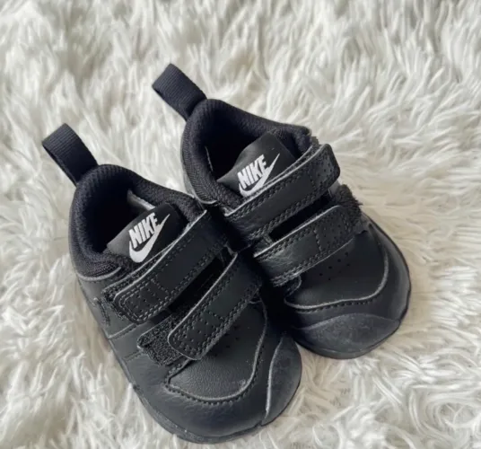 Tênis Nike 17,5 (9cm)