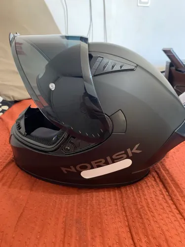 capacete norisk flow monocolor preto fosco