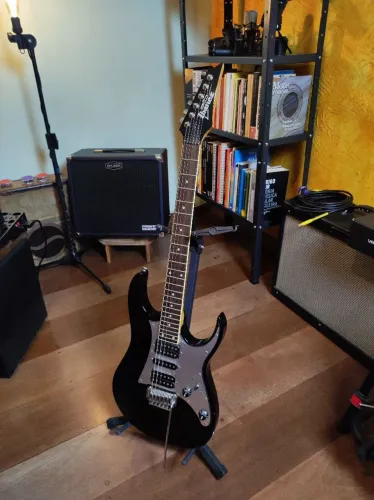 Guitarra Ibanez Gio GRG150P