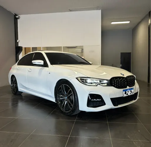 BMW 320I A 2.0 TB M Sport Activeflex 16V 4P 2022