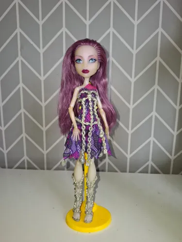 Boneca Monster Spectra Vondergeist - Haunted