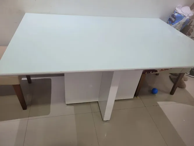 Mesa 4 cadeiras