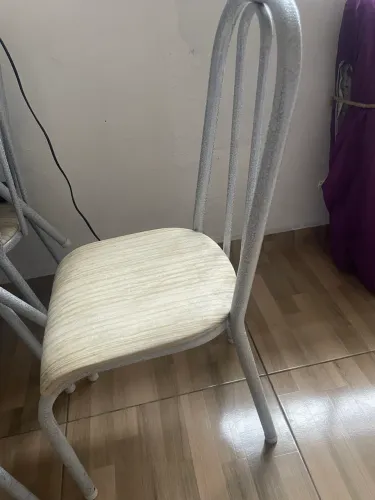 Mesa de mármore 6 cadeiras
