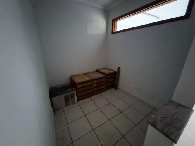 Sala, Guilhermina, Praia Grande, Cod: 722705