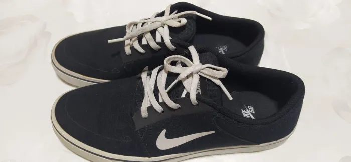 Tênis Nike SB preto tamanho 39