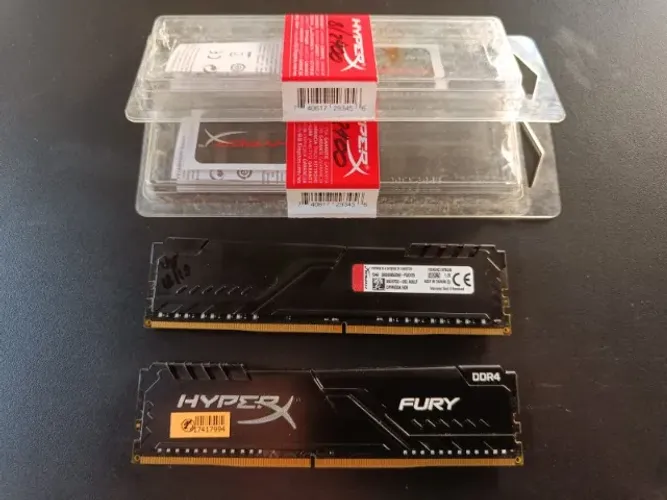 KIT 2 Memória RAM Desktop HyperX Fury, 8GB, 2400MHz, DDR4, CL15, Preto - HX424C15FB38