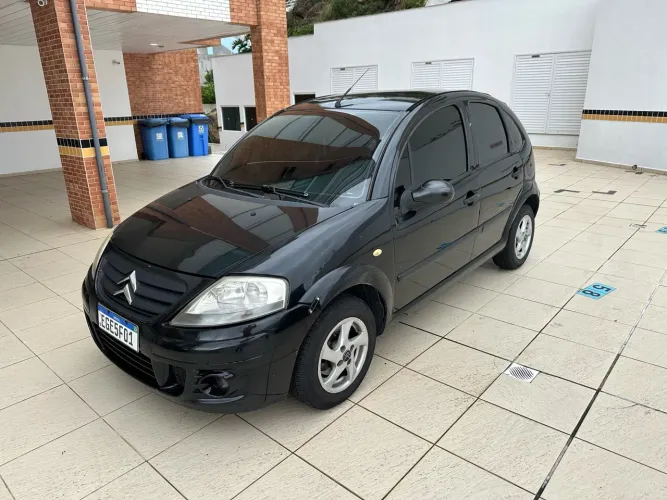 Citroen C3 GLX 1.4/ GLX Sonora 1.4 Flex 8V 5P 2010