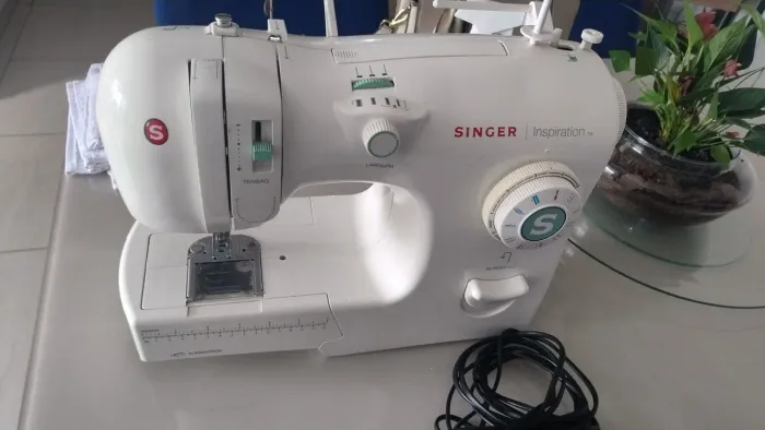 Máquina de costura Singer Inspiration