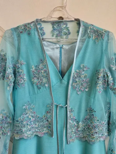 Vestido festa longo renda bordada tamanho M, 42
