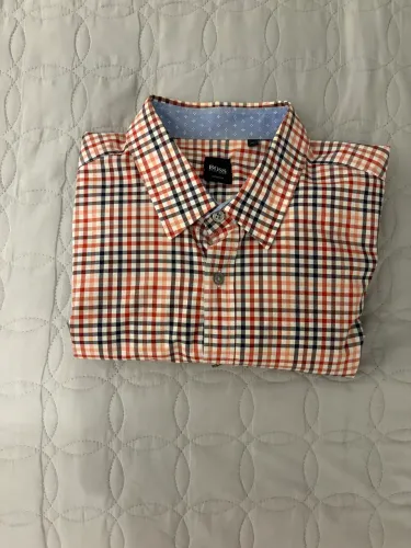 Camisa social Hugo Boss quadriculada