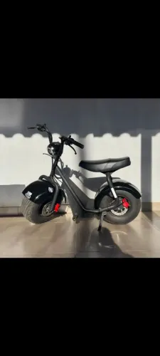 Vende-se Scooter elétrica TUI MOTORS 60 km de autonomia. 30km h/