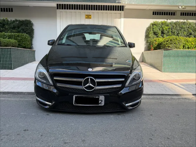 Mercedes-Benz Classe B 200 CGI 1.6 TB Sport 156cv AUT 2013