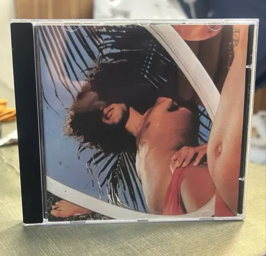 CD Caetano Veloso, Araça Azul