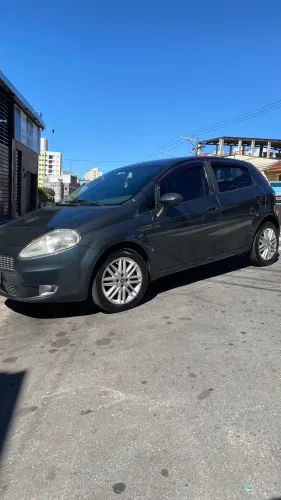 Fiat Punto Essence Dualogic 1.8 Flex 16V 5P 2011