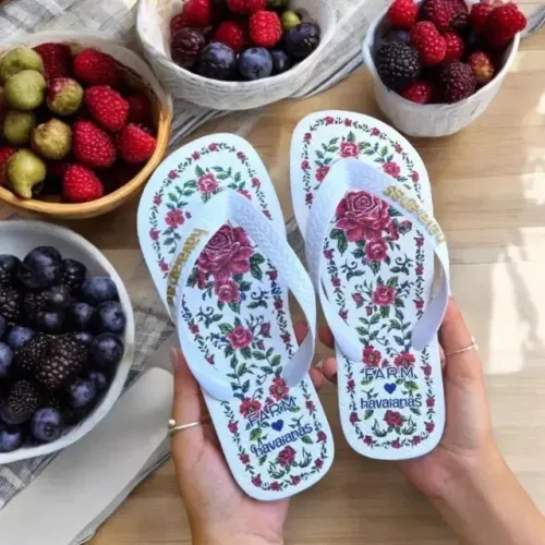 Chinelo Feminino Havaianas Inspirado na Farm