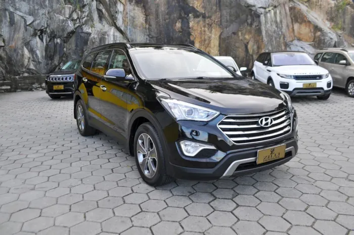 Hyundai Grand Santa Fe 3.3 V6 4X4 Tiptronic 2014