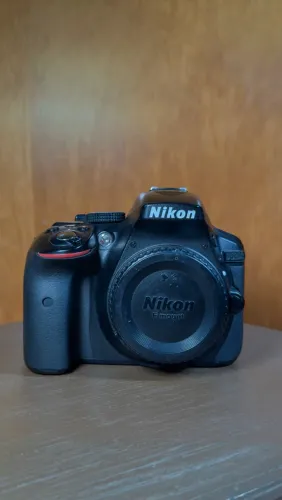 Nikon D5300 +2 lentes+ acessorios