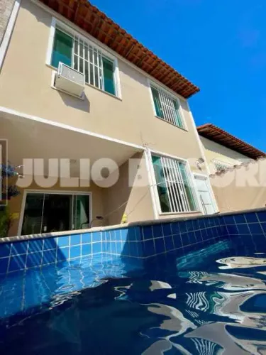 Casa Duplex 3 Quartos com espaço Gourmet - 86m² - Pronto