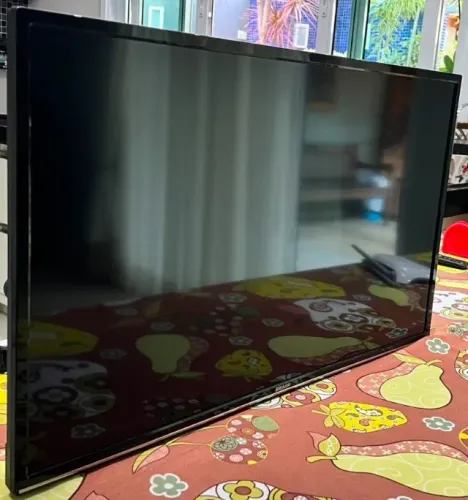 TV Semp Toshiba LED 32 HDMI