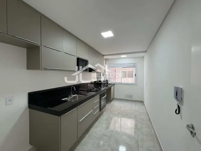 Apartamento com 2 Quarto(s) e 1 banheiro(s) para Alugar, 66 m² por R$ 2600 / Mês