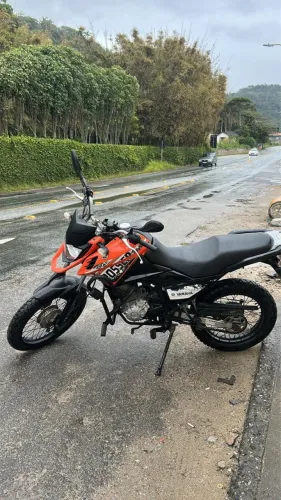 YAMAHA XTZ 150 CROSSER À VENDA