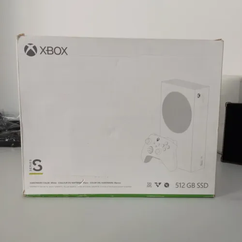 Vendo Xbox Series S 512GB Semi novo