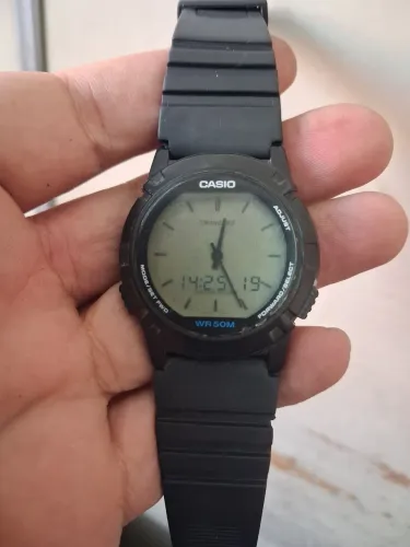 Relógio casio antigo