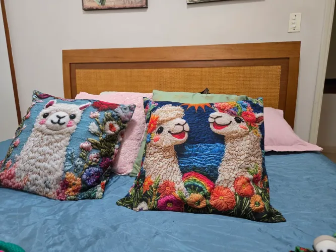Jogo de Quarto Madeira Queen Size com Criados e colchão
