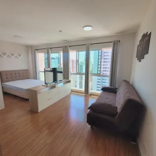 Lindo Studio Mobiliado Próximo ao Shopping Estação, FAE e UTFPR
